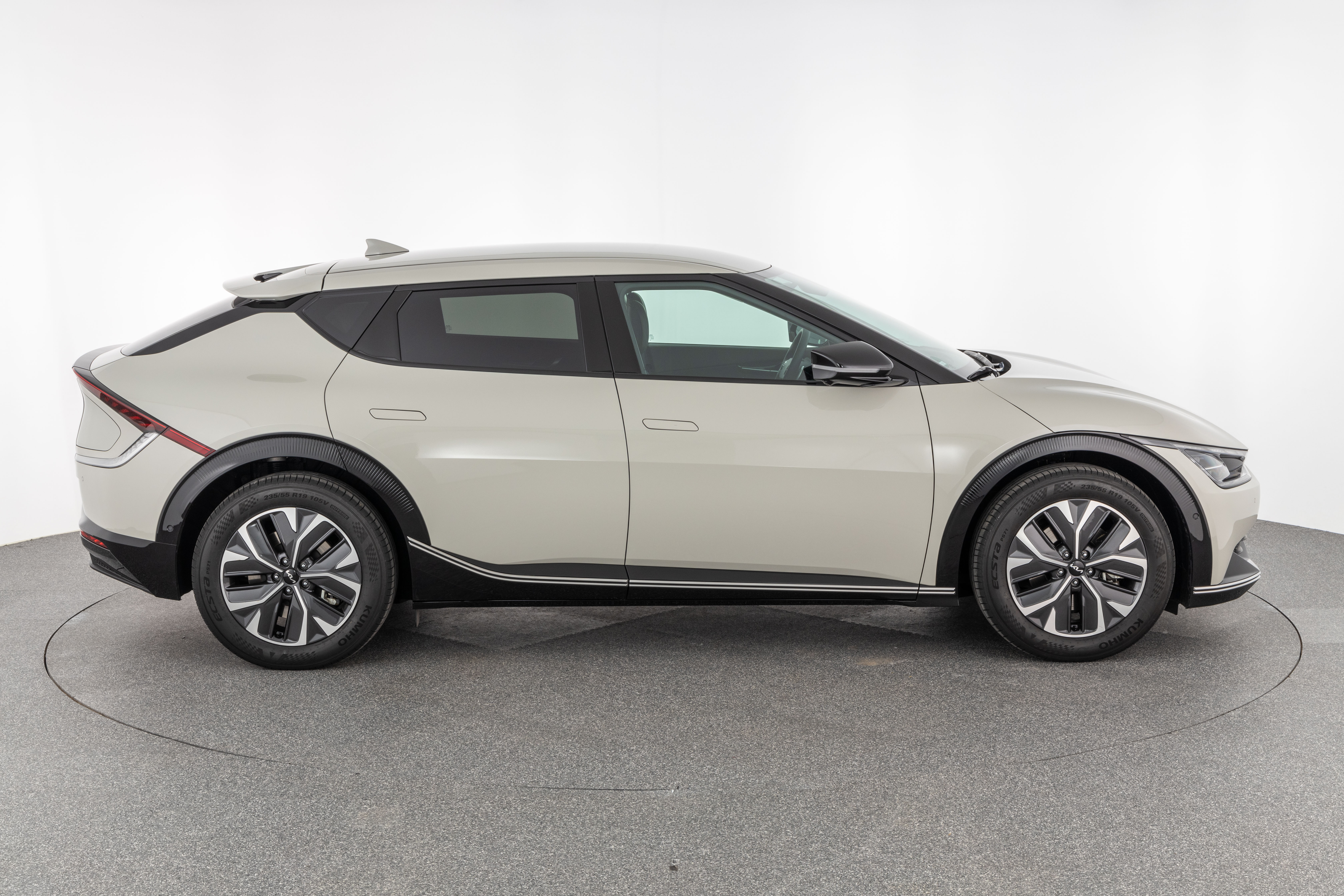KIA EV6 (58 KWH)