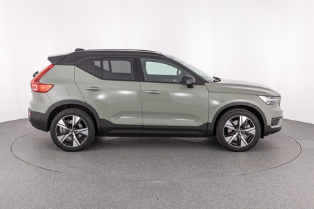 VOLVO XC40 P8 RECHARGE PURE ELECTRIC TWIN