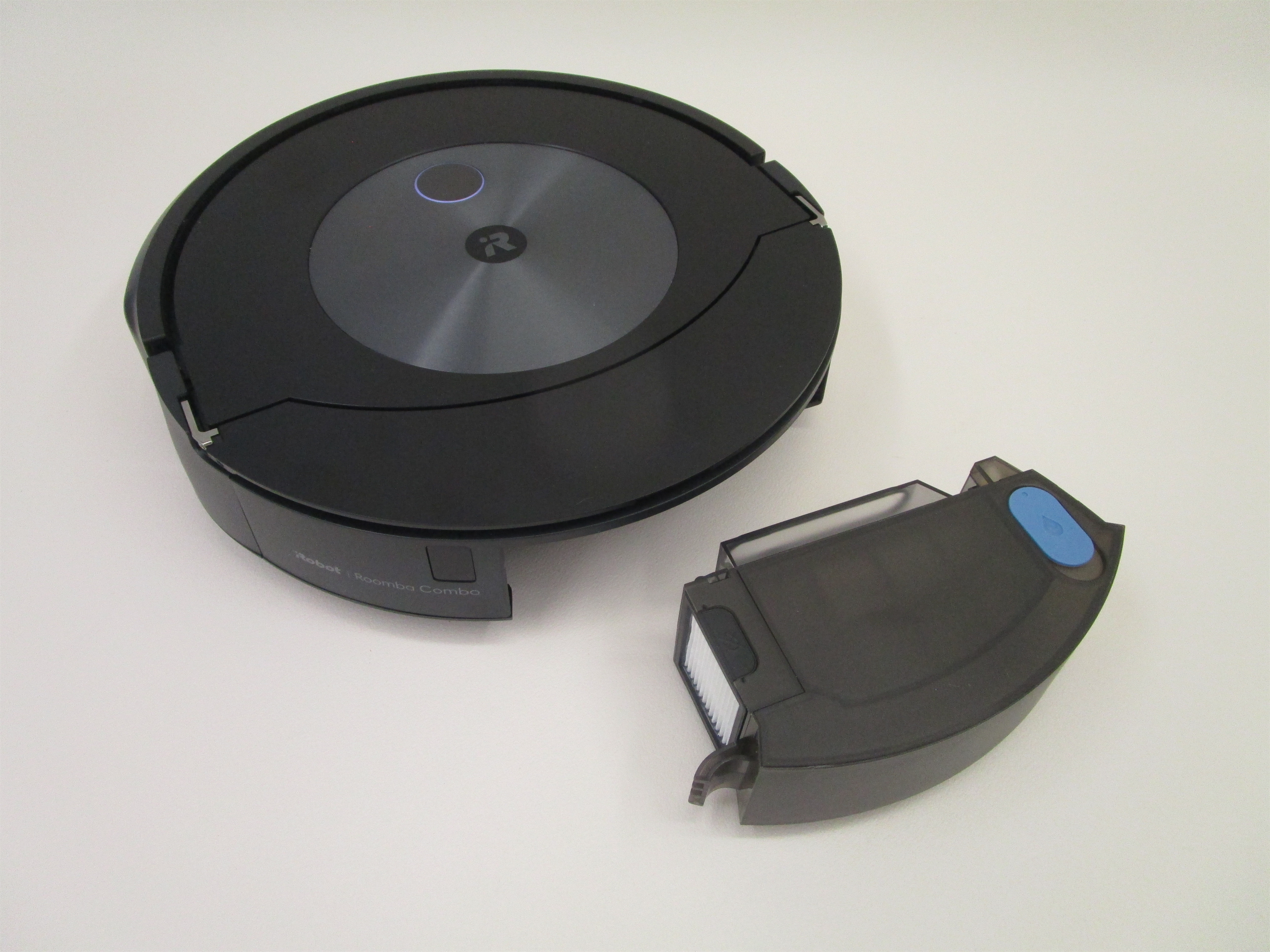 IROBOT ROOMBA COMBO J7+ C7558 40