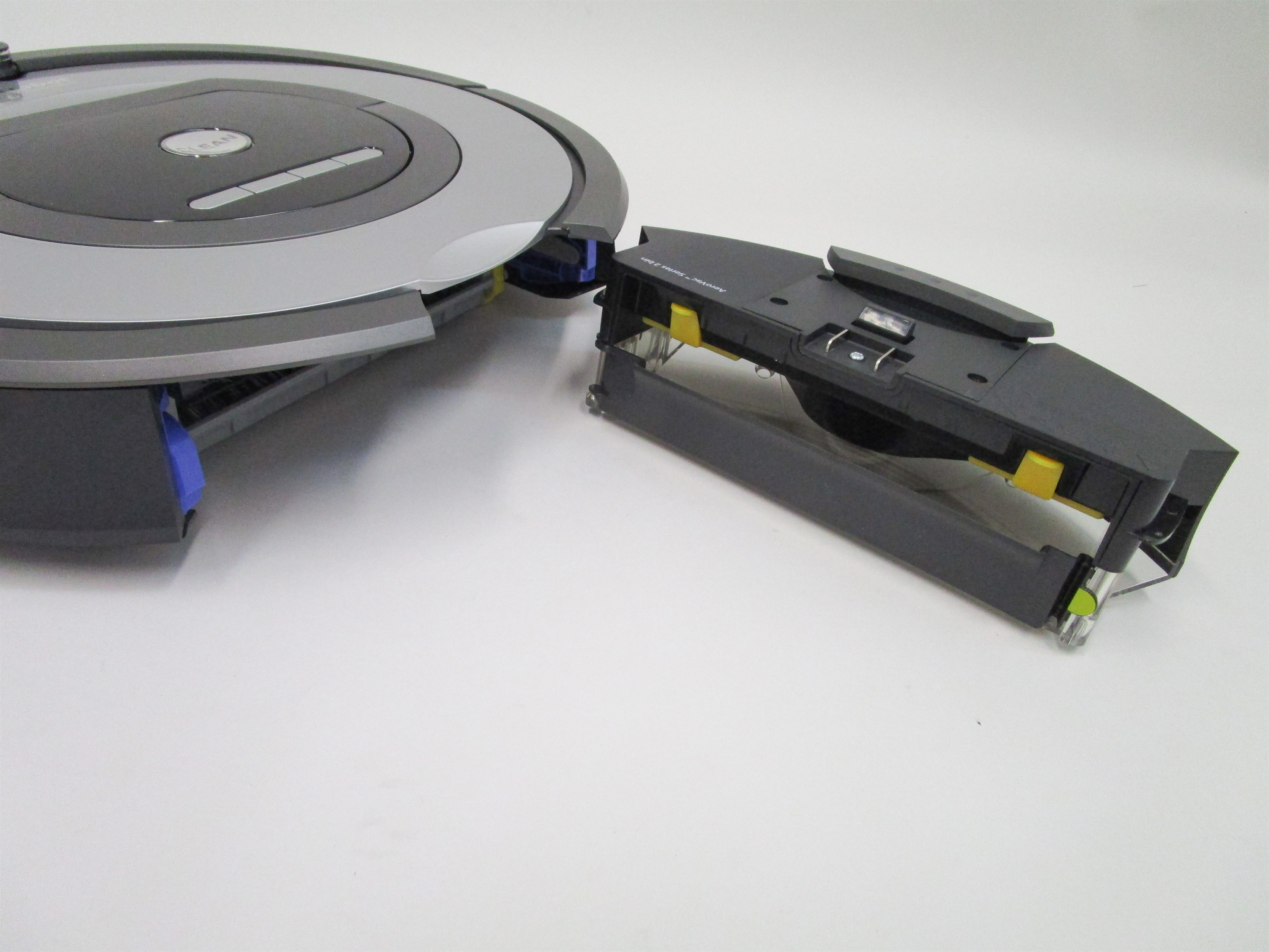 IROBOT Roomba 772E