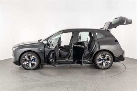 BMW IX XDRIVE50