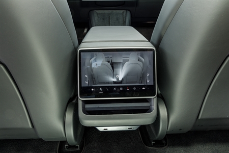 TESLA MODEL 3 LONG RANGE
