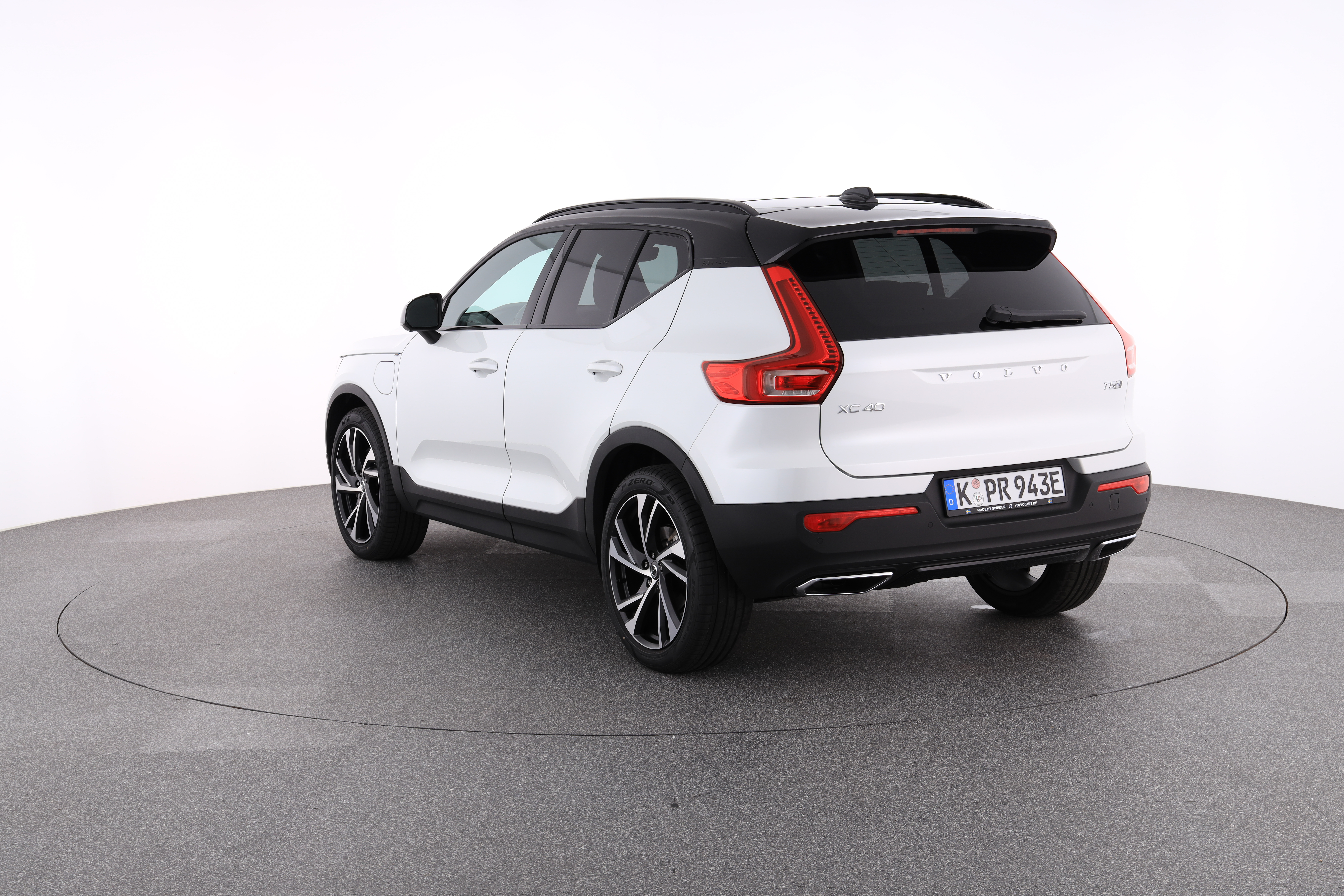 VOLVO XC40 T5 TWIN ENGINE