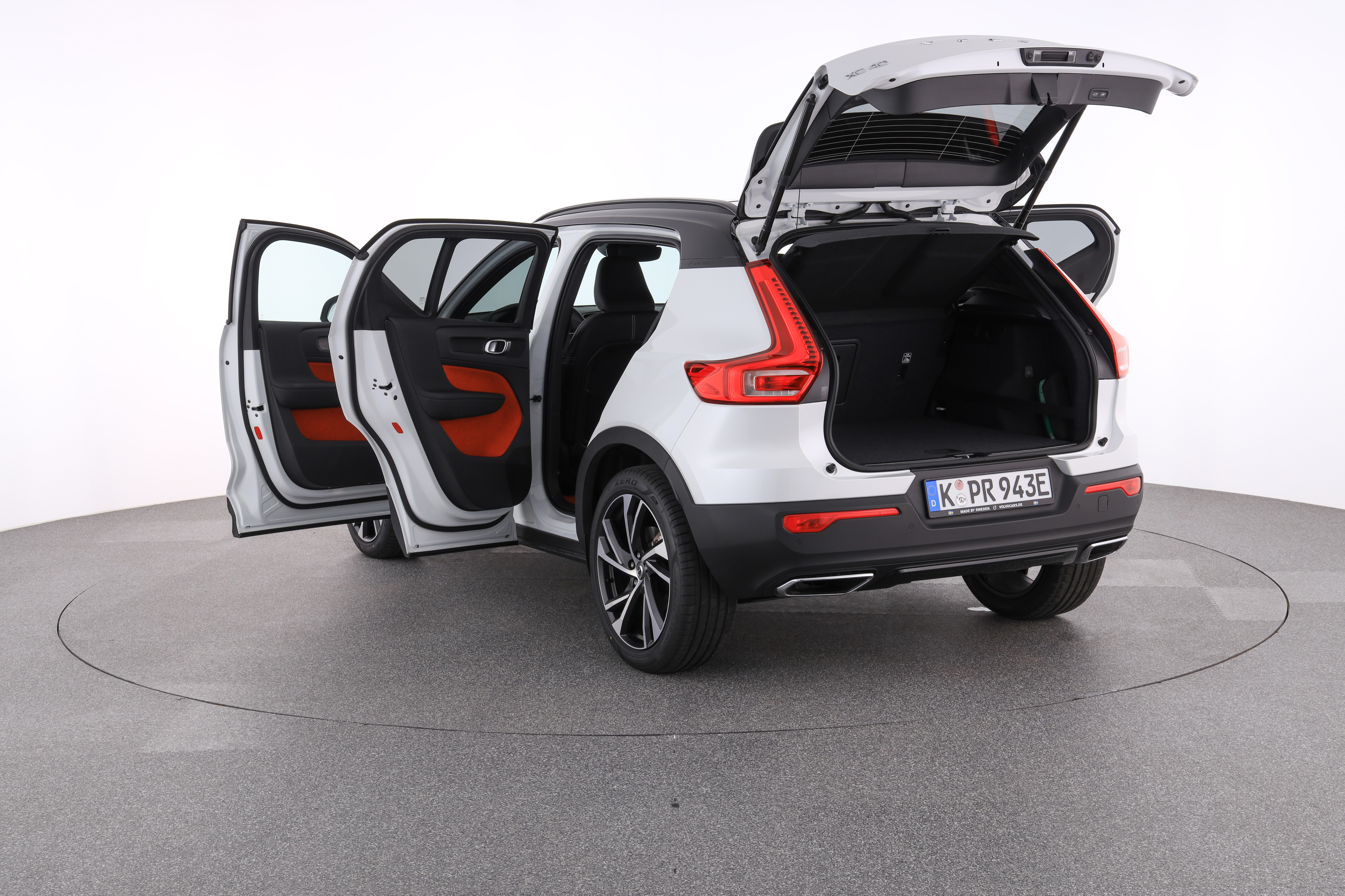 VOLVO XC40 T5 TWIN ENGINE
