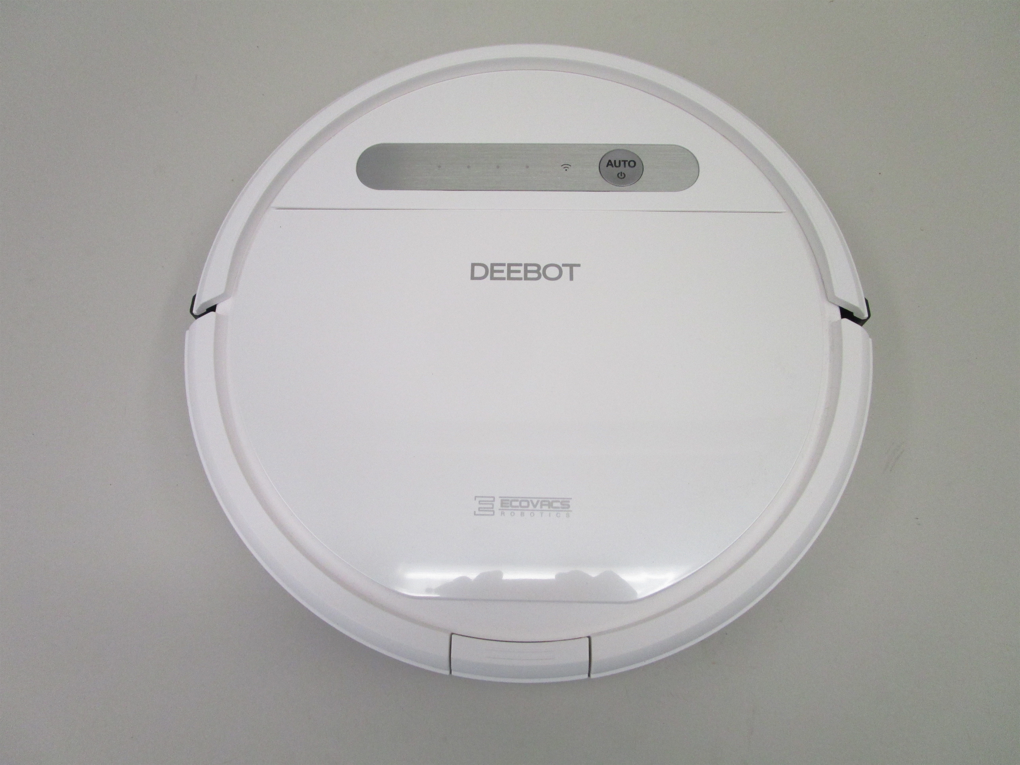 ECOVACS DEEBOT OZMO 610
