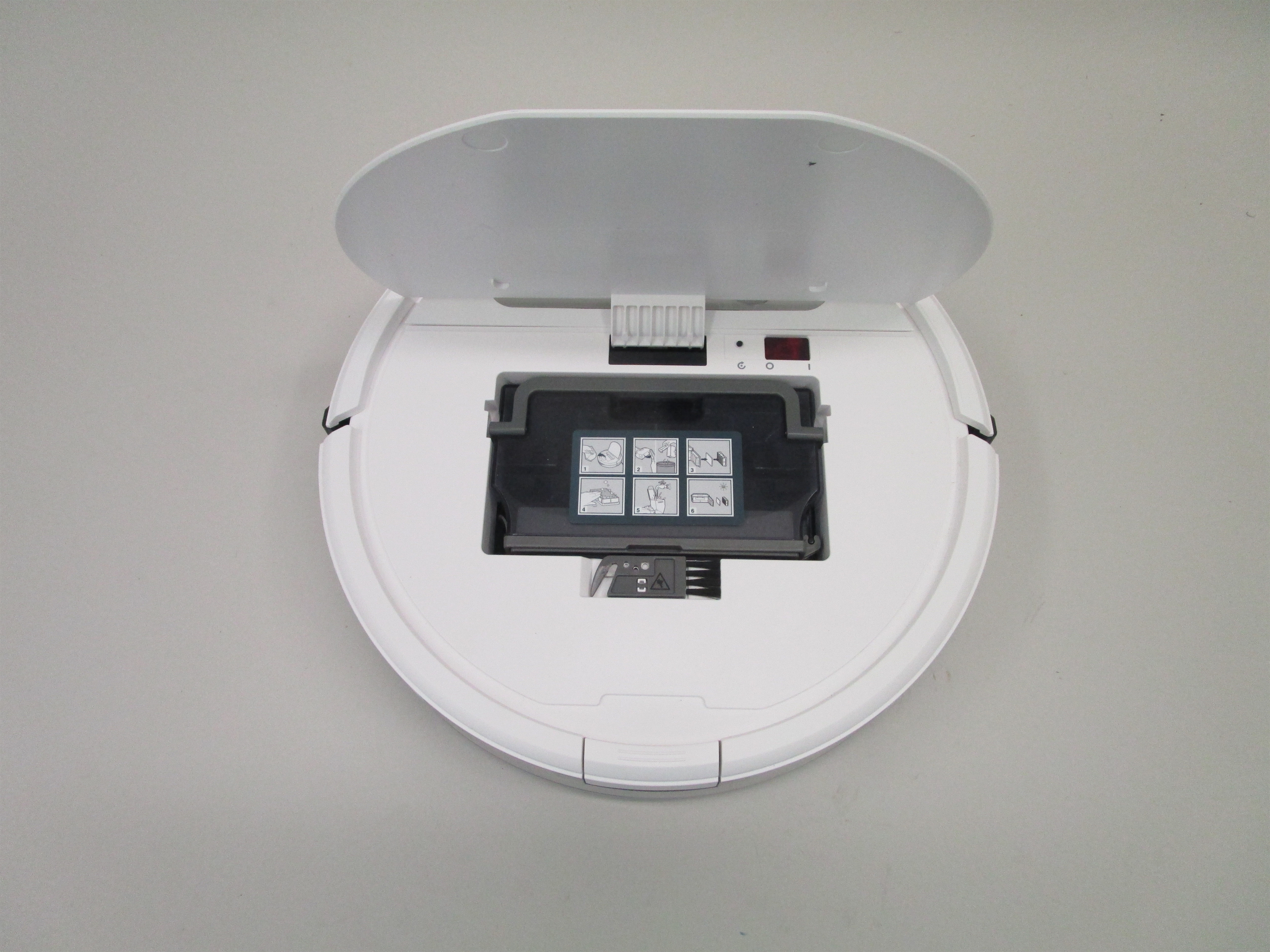 ECOVACS DEEBOT OZMO 610